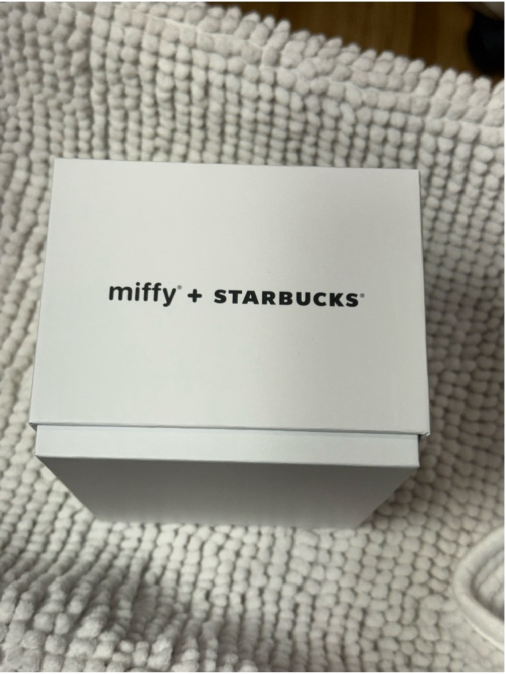 Starbucks x Miffy Limited Edition Ceramic Mug With 3D Miffy Lid 2026 Collection - Picture 15 of 15